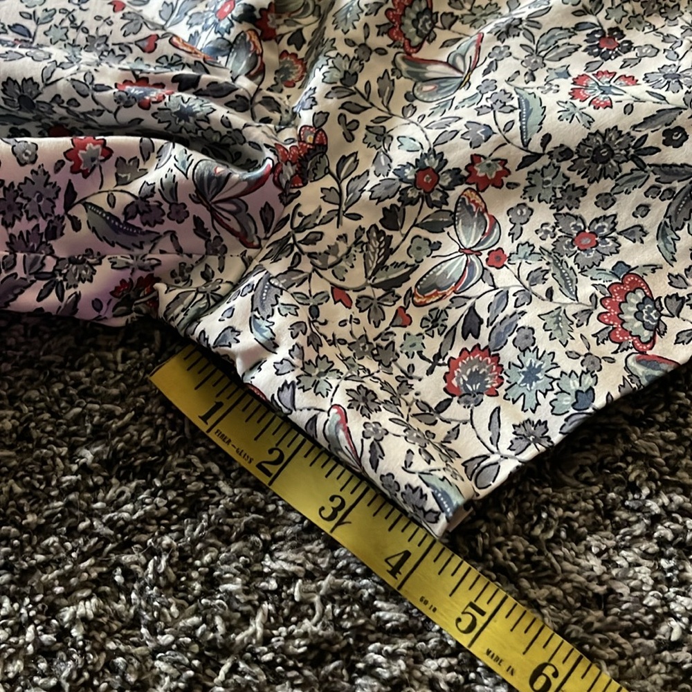 NWT LOFT THE RIVIERA SHORT High Waist Floral Women's Shorts w/4”inseam (2) - Picture 3 of 6